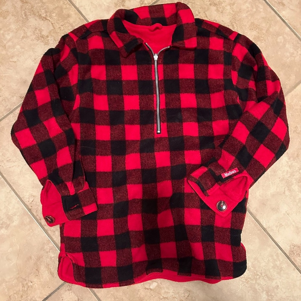 Vintage Marlboro Jacket Pullover reversible
Buffalo print red black 2X 90's